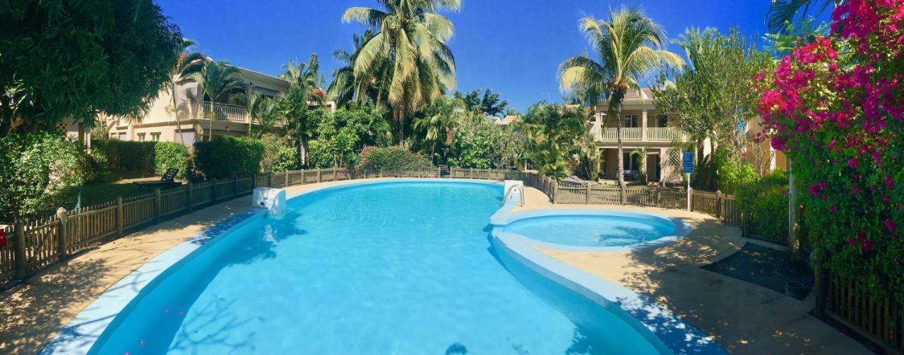 Beachfront 2 Bedroom-House - Tilacaze Flic-en-Flacq Esterno foto